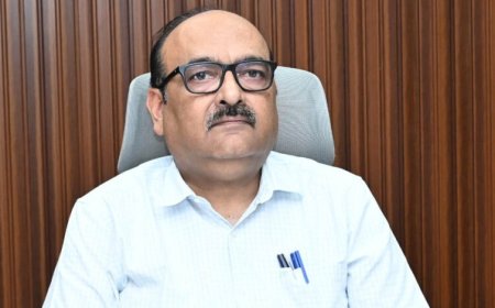स्वतंत्रता दिवस की तैयारियां शुरू- मुख्य सचिव ने ली अधिकारियों की उच्च स्तरीय बैठक