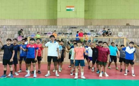 टैलेंट सर्च में उमड़ा बैडमिंटन और टेनिस का जोश: 93 खिलाड़ियों ने आजमाया दम, शनिवार को फिर मिलेगा मौका