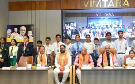 पीएसवाय राष्ट्रीय उत्कृष्टता सम्मान समारोह में मेधावी विद्यार्थियों का सम्मान