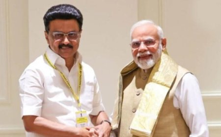 महिला आरक्षण-परिसीमन पर NDA को मिल सकता है DMK का साथ? विवादित बिल होल्ड की चर्चा के बीच समझें लोकसभा का नया गणित