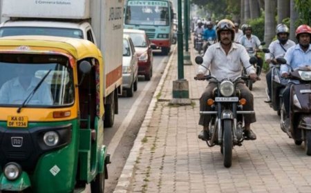 फुटपाथ पर कार या बाइक दौड़ाई तो ₹5,000 का जुर्माना! कर्नाटक सरकार का बड़ा प्रस्ताव