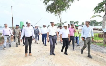 बिलासपुर संभागायुक्त ने निर्माणाधीन मेडिकल कॉलेज का किया निरीक्षण
