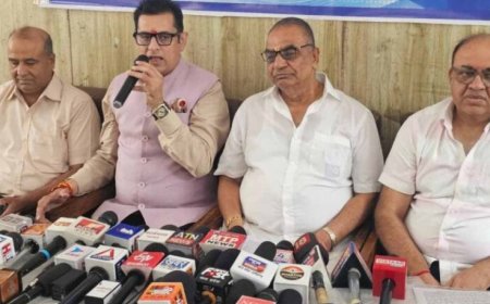 गोविंद गोयल बोले- आवासीय परिसरों में संचालित व्यापार पर कार्रवाई तत्काल रोकी जाए