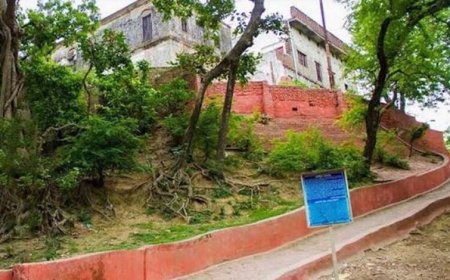 मणिपर्वत से शुरू होता अयोध्या का विश्वप्रसिद्ध झूलनोत्सव, सावन में उमड़ती आस्था