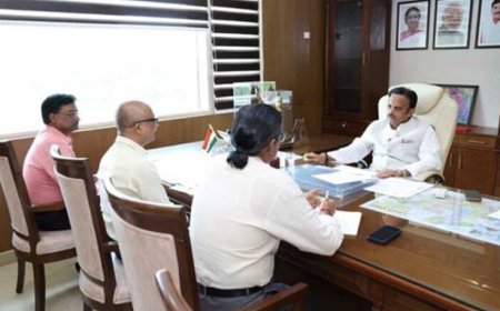 सुषेण योजना का विस्तार सभी सामुदायिक स्वास्थ्य केंद्रों तक करने के लिए आवश्यक व्यवस्थाएँ करें: उप मुख्यमंत्री  शुक्ल