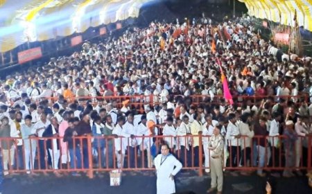 गुरु पूर्णिमा पर उमड़ा आस्था का सैलाब! खंडवा के दादा दरबार में पहुंचे डेढ़ लाख श्रद्धालु, 500 जगह भंडारे