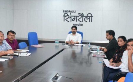 मुख्य सचिव ने अधिकारियों को दिए मुख्यमंत्री जन विश्वास अभियान के संबंध में निर्देश
