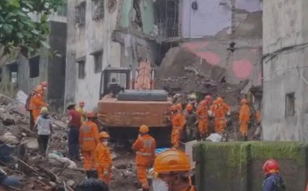 महाराष्ट्र के भिवंडी में 4 मंजिला इमारत ढही, 7 लोगों की मौत; मलबे में कई लोगों के फंसे होने की आशंका