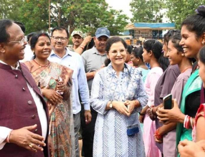 राज्य सरकार महिलाओं को खेल सहित प्रत्येक क्षेत्र में आगे बढ़ाने के लिए निरंतर प्रयासरत: रामविचार नेताम