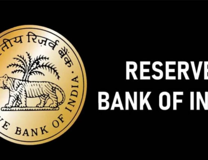 RBI Ombudsman Scheme: बैंक की शिकायत का नहीं हुआ समाधान? यहां करें कंप्लेन, मैनेजर को देना होगा जवाब