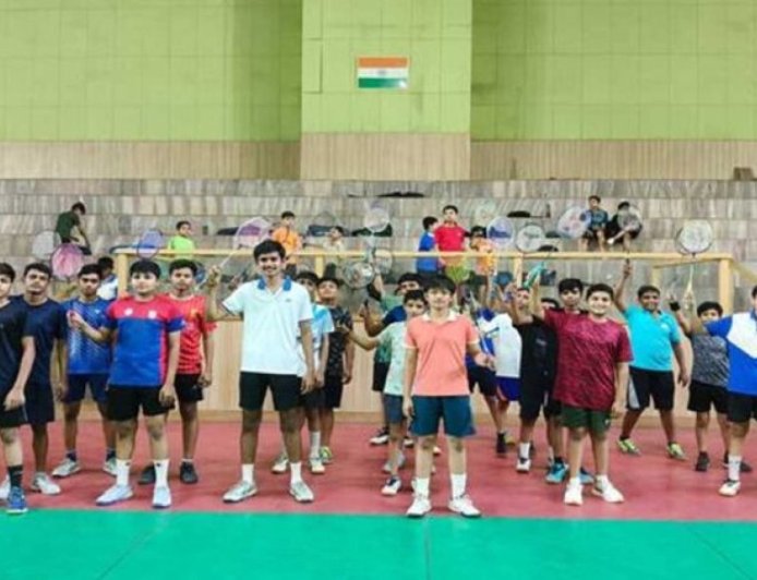 टैलेंट सर्च में उमड़ा बैडमिंटन और टेनिस का जोश: 93 खिलाड़ियों ने आजमाया दम, शनिवार को फिर मिलेगा मौका