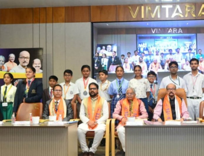 पीएसवाय राष्ट्रीय उत्कृष्टता सम्मान समारोह में मेधावी विद्यार्थियों का सम्मान