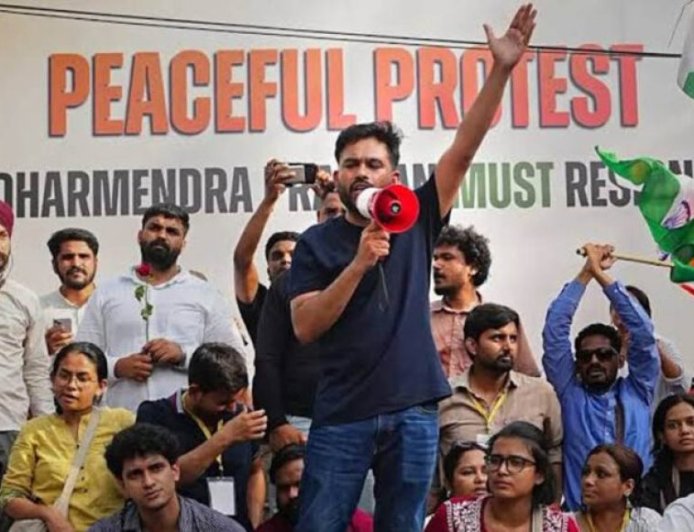 प्रदर्शनकारियों की गिरफ्तारी के दावे पर भड़की CJP, सरकार को दिया एक दिन का अल्टीमेटम