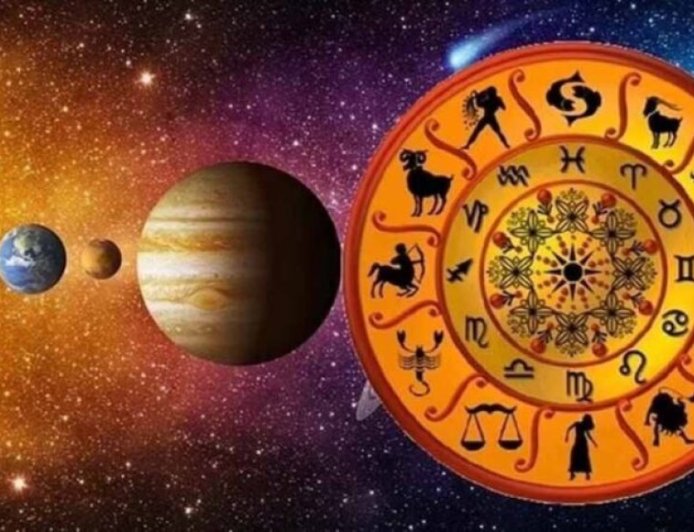 अगस्त में 6 ग्रह बदलेंगे चाल, इन 5 राशियों की चमक सकती है किस्मत