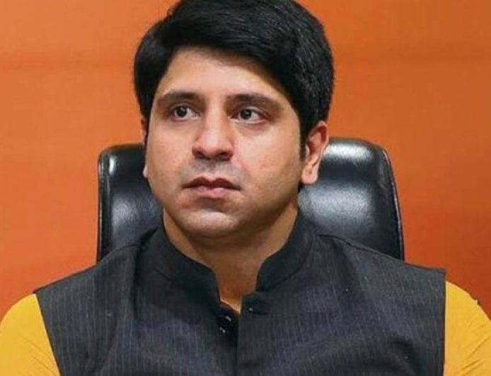 शहजाद पूनावाला ने BJP से दिया इस्तीफा, जानिए पार्टी छोड़ने के पीछे क्या रही वजह