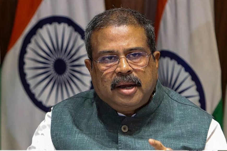 धर्मेंद्र प्रधान का इस्तीफा, बोले- देश के युवाओं को कुचक्र में नहीं फंसने देंगे; अभिजीत दीपके का बड़ा बयान