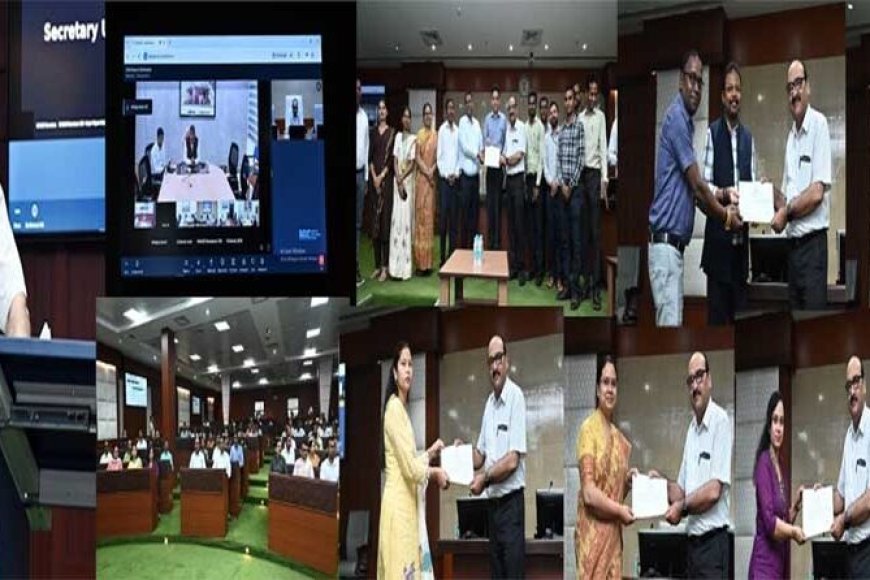 ई-ऑफिस एवं समयबद्ध उपस्थिति में उत्कृष्ट प्रदर्शन करने वाले अधिकारी-कर्मचारी सम्मानित