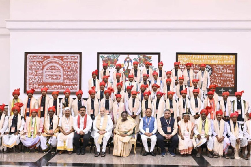 राष्ट्रपति भवन के विशेष अतिथि बने बस्तर के मांझी-चालकी : बस्तर पंडुम-2026 के विजेताओं और जनजातीय प्रतिनिधियों का हुआ विशेष सम्मान