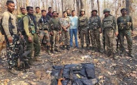 CG में सुरक्षाबलों की बड़ी सफलता, नक्सली डंप से राइफल और 47 जिंदा कारतूस बरामद