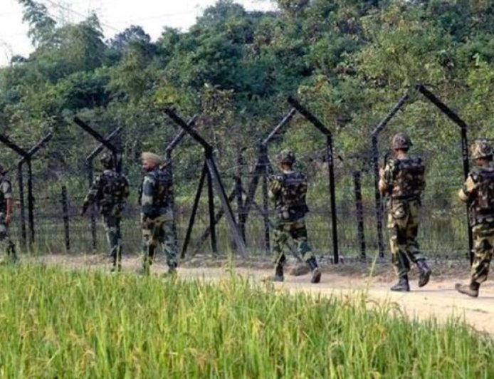बांग्लादेश सीमा पर नई सैन्य छावनी की तैयारी, भारत-म्यांमार इलाके में बढ़ी हलचल
