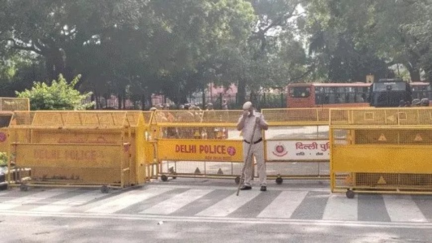 Delhi CJP Protest: जंतर-मंतर प्रदर्शन से पहले दिल्ली में हाई अलर्ट, अभिजीत दिपके को एयरपोर्ट पर पुलिस ने रोका; सीमाओं पर चेकिंग तेज